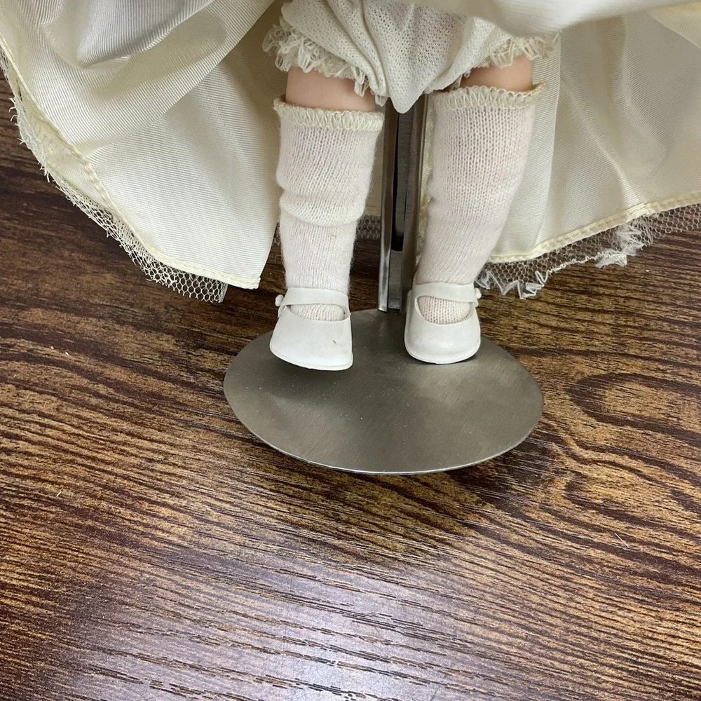 Original Madame Alexander-Kins Wendy Bride Doll from 1950s 8 Inch's Vintage